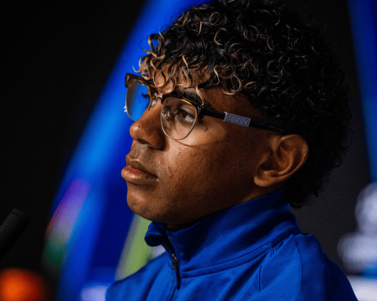 凯恩领跑金球奖最新排名，亚马尔下滑至第4，法国边锋成姆巴佩最大对手